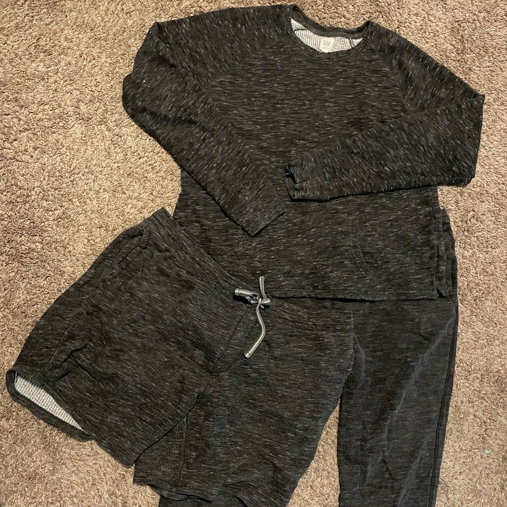 GAP- XXL- 3 piece Warm up Set- EUC